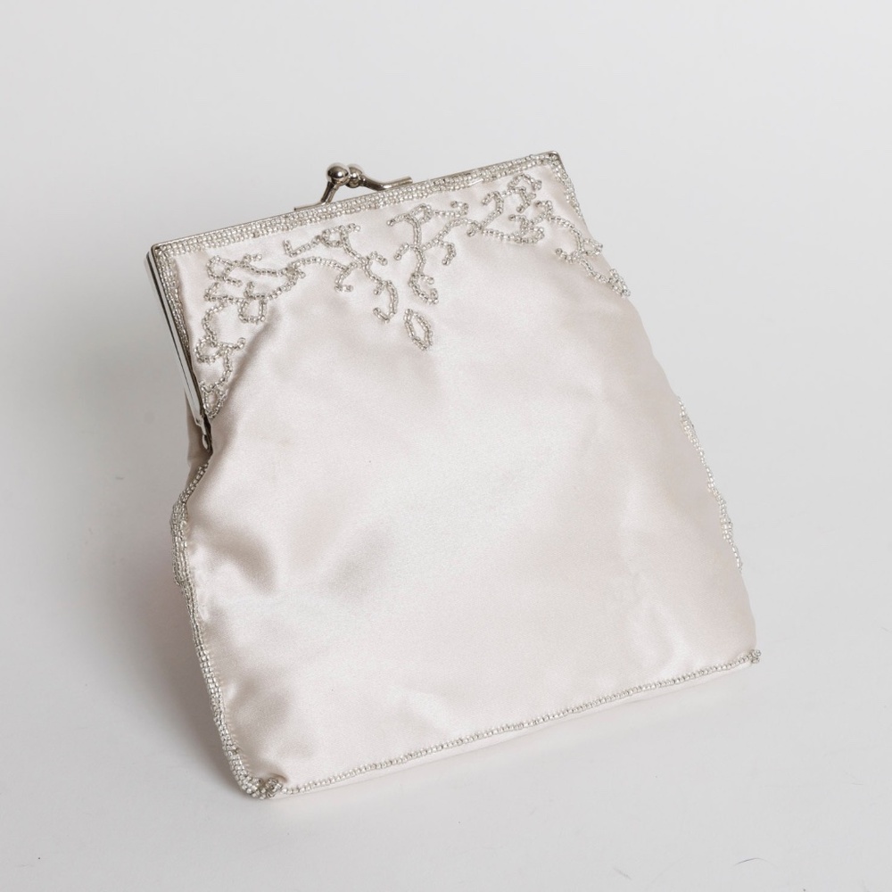 NWOT Formal bridal pearl beaded embroidered satin Sactchel/clutch w metal strap